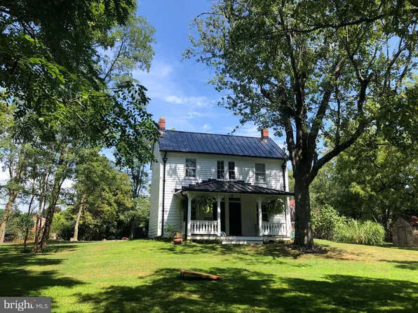 2708 Spencerville Rd, Burtonsville, MD 20866