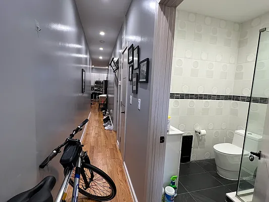 Rented by S1O Realty Group LLC | media 19