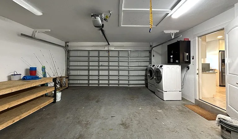 2500 11th Ave SW — Photo 26