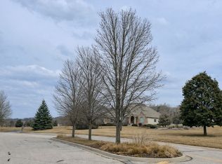 1715 Cedar Ln #18, Spring Grove, IL 60081