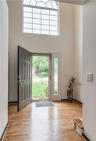 2nd image of 1820 Bryce Cir