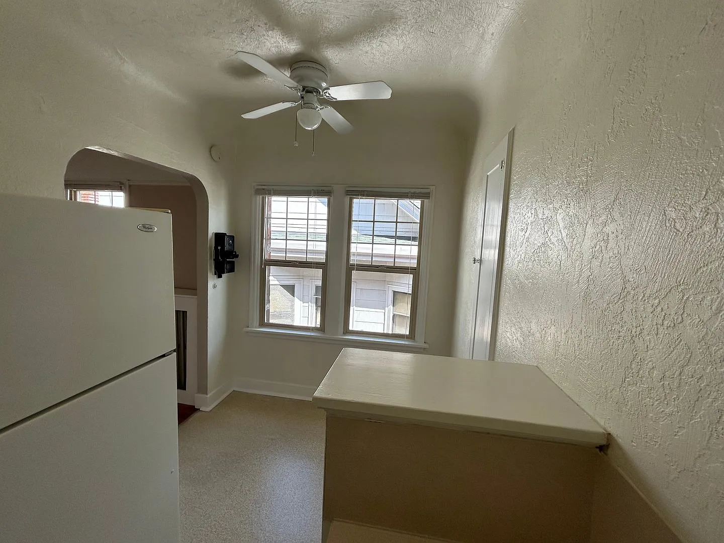 #367 Morland Apartments — Photo 4