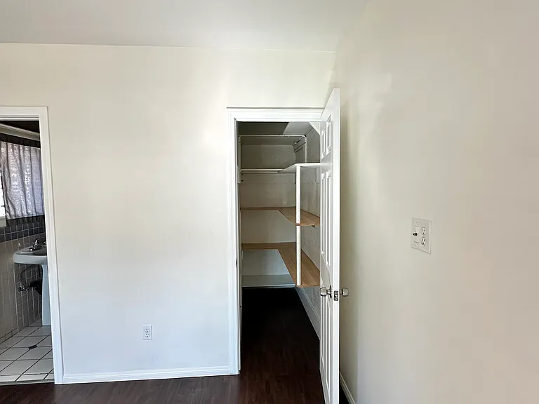 821 Orange Grove Ave — Photo 4
