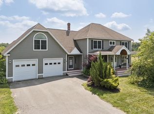 213 Gray Rd, Gorham, ME 04038