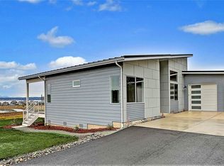 432 Lehman Dr, Camano Island, WA