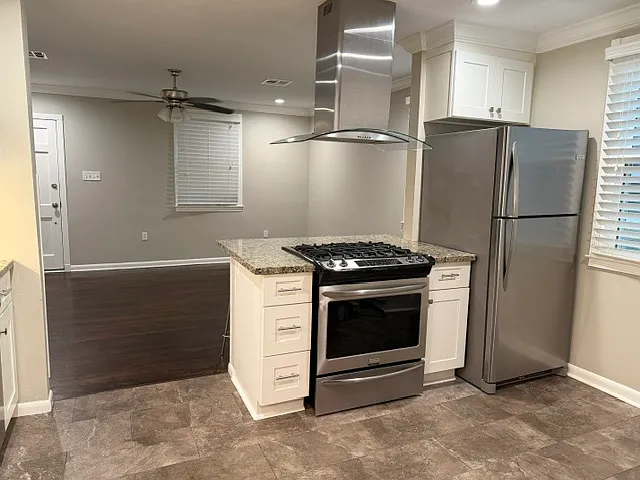 615 Tucker Ave — Photo 15