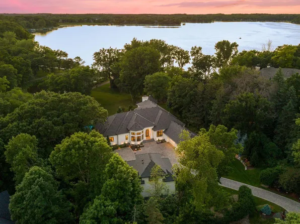 4145 Trillium Ln E, Mound, MN 55364