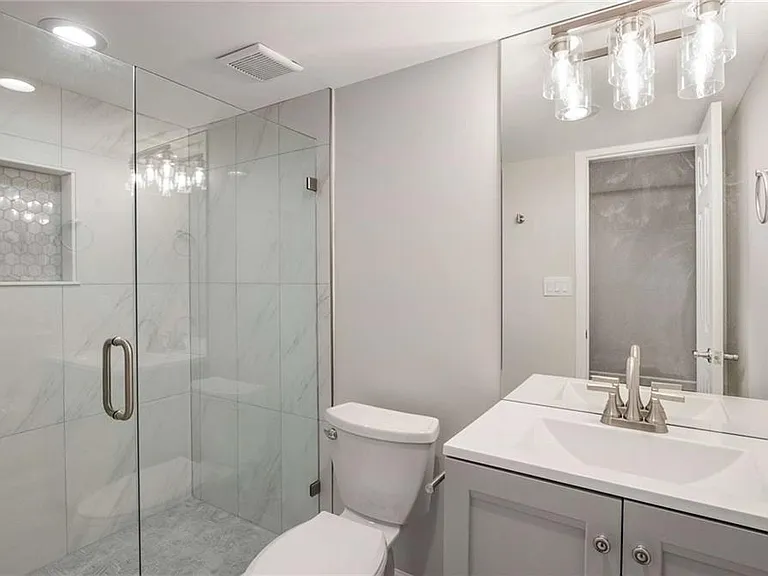 3412 Belleford Ct NE — Photo 30