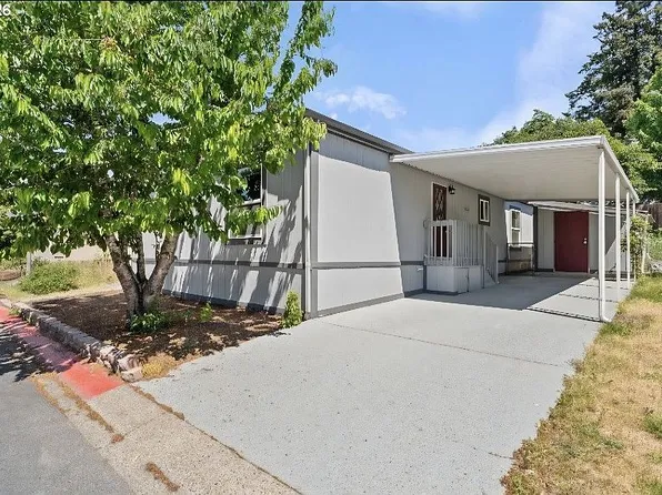 8300 NE Quatama St #159, Hillsboro, OR 97006