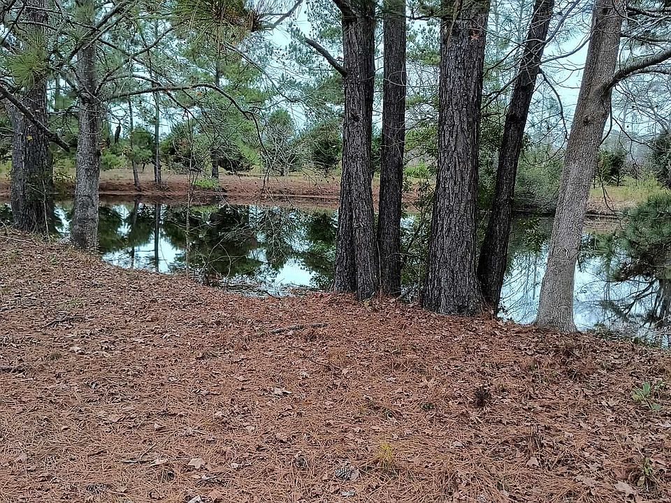 2nd image of 2701 Wise Rd.