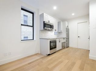 244 E 46th St APT 3D, New York, NY 10017