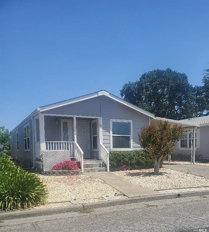 141 Westgate Circle photo 1