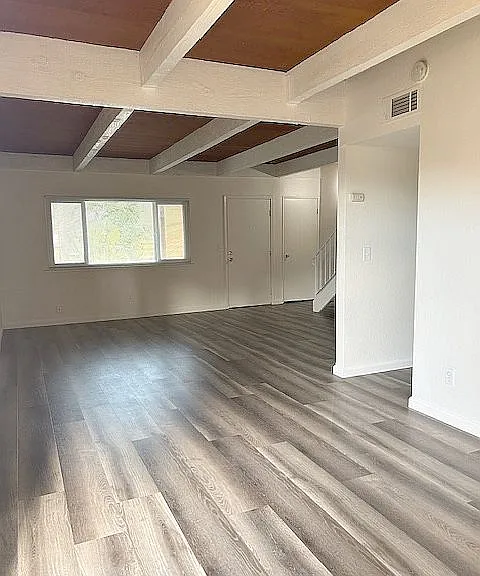 Myrtle Oaks Apartments — Photo 9