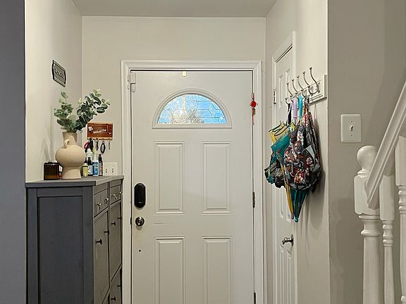 3rd image of 3956 Collis Oak Ct