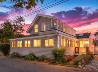 25 Ocean Ave, Harwich Port, MA 02646