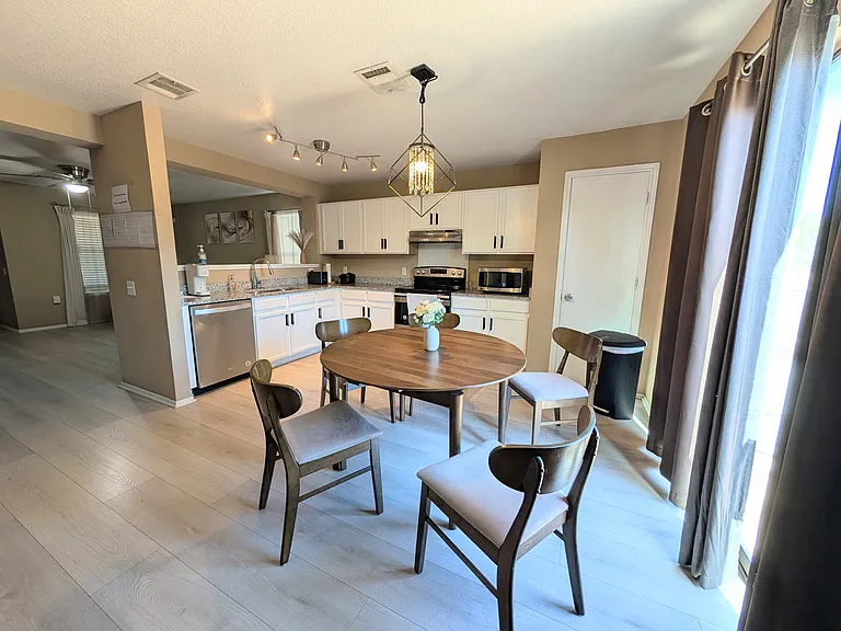 5303 Viewpoint Dr — Photo 7