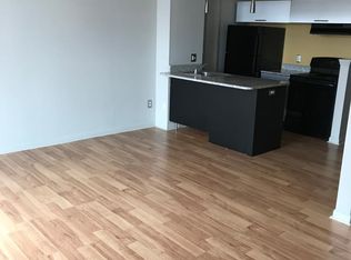 310 W 6th St APT 404, Royal Oak, MI 48067