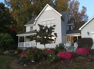 6806 Pine Ridge Rd, Auburn, NY 13021