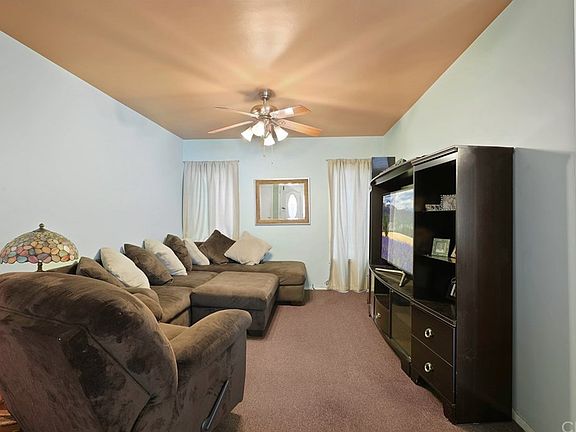 5th image of 6569 Gaviota Ave
