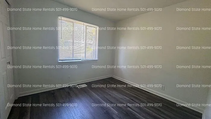 22 Barbara Dr — Photo 8