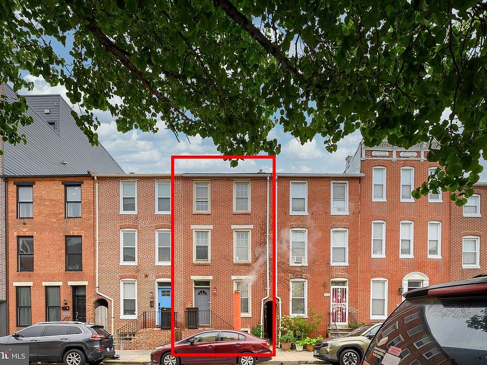 1st image of 121 W Hamburg St