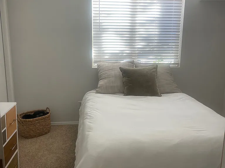 20 River Park Dr #20B — Photo 8