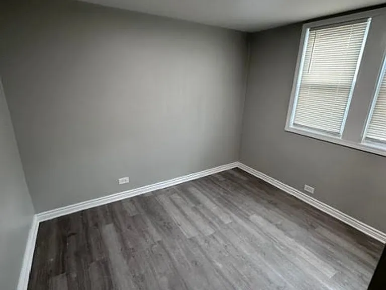 10730 S Avenue N #G — Photo 2