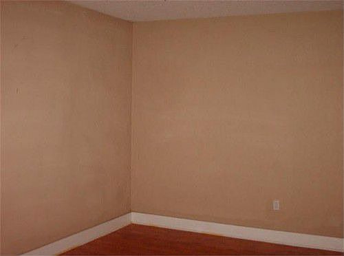 4th image of 3323 Jamaica Way
