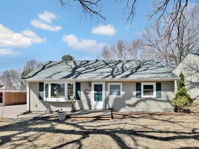 1955 Polaris Pl, North Saint Paul, MN, 55109