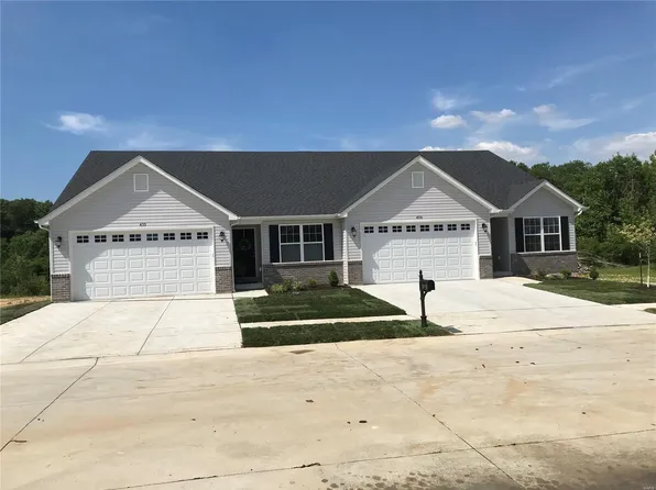 415 Harry Truman Ct, Festus, MO 63028