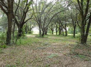 41720 N Emeralda Island Rd, Leesburg, FL 34788