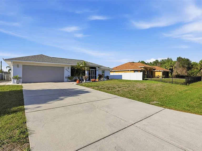 3401 Moravia Ave — Photo 2