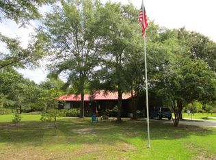 1173 Rowe Dr, Summerton, SC 29148