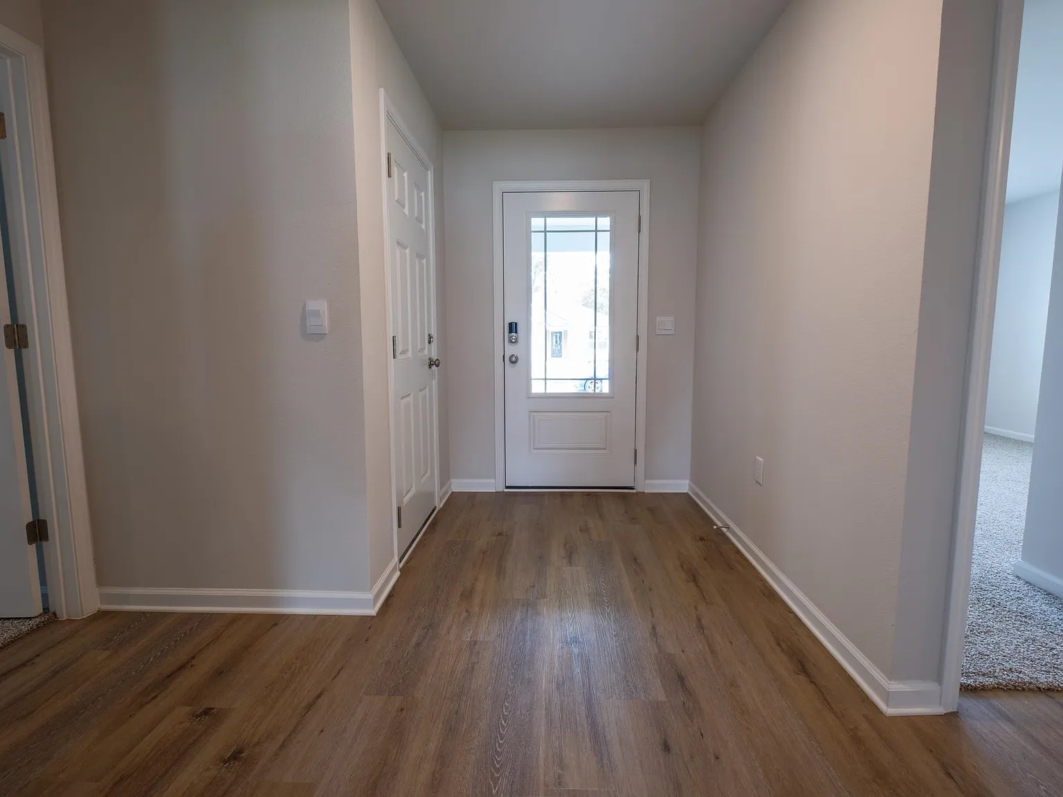 3 bed, 1500 sqft, $2,950 — Photo 4