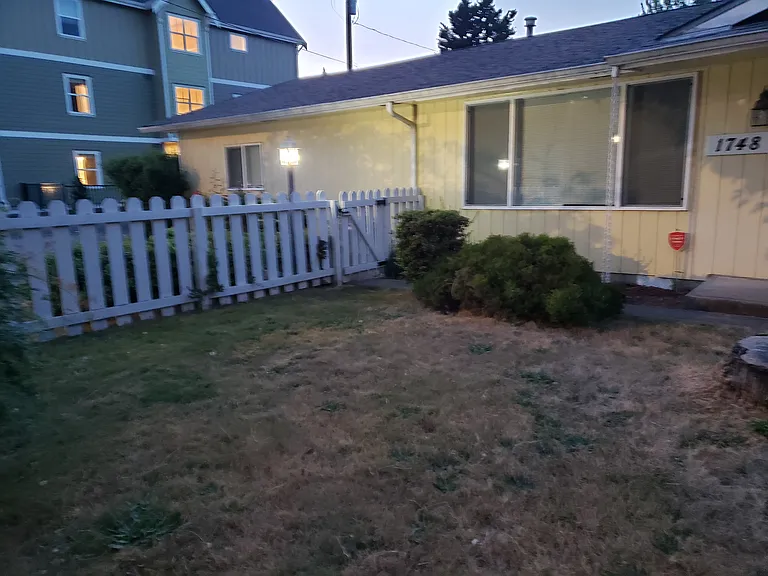 1748 Yelm Hwy SE — Photo 13