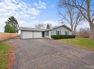 3717 Ellen Rd, McHenry, IL 60050