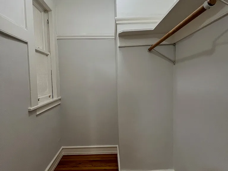 1350 Sutter — Photo 12