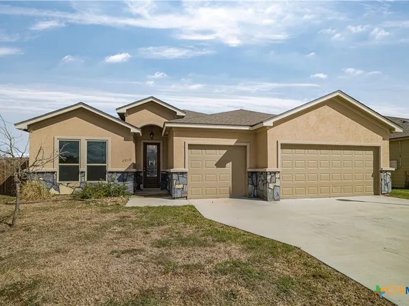 2010 Seguin Ave, Victoria, TX 77901