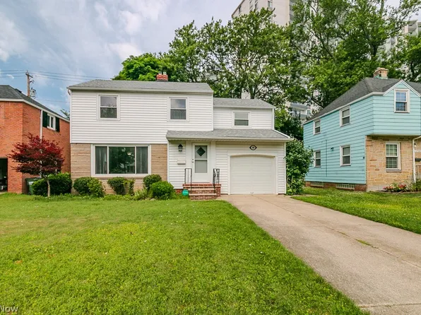 180 E 264th St, Euclid, OH 44132