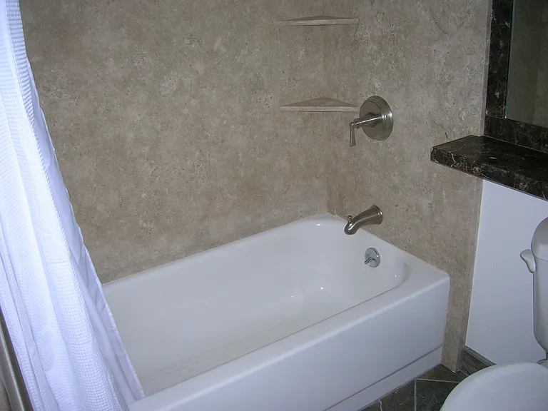 817B Valencia St #B — Photo 13