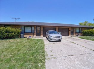 2624 Hermon Ave, Zion, IL