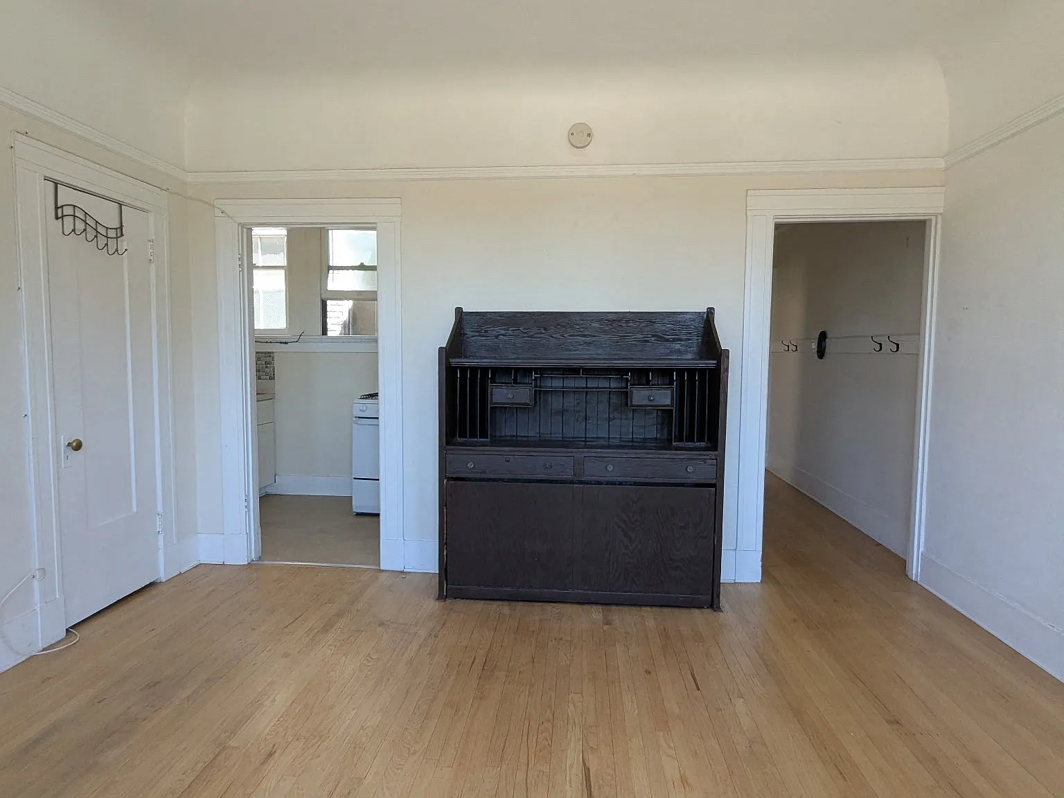 Studio, $1,495 — Photo 3