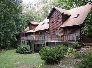 1867 Horseshoe Trail Rd, Chester Springs, PA 19425