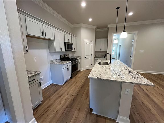 2nd image of 178 Owl Dr