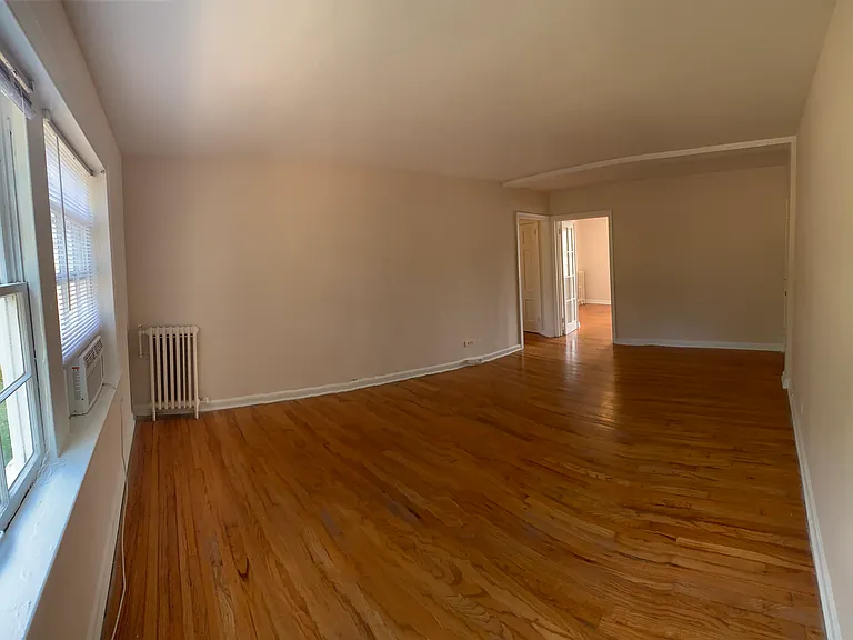 2856 Thornhill Rd — Photo 40