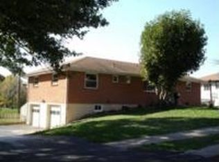 825 NE 86th St, Kansas City, MO 64155