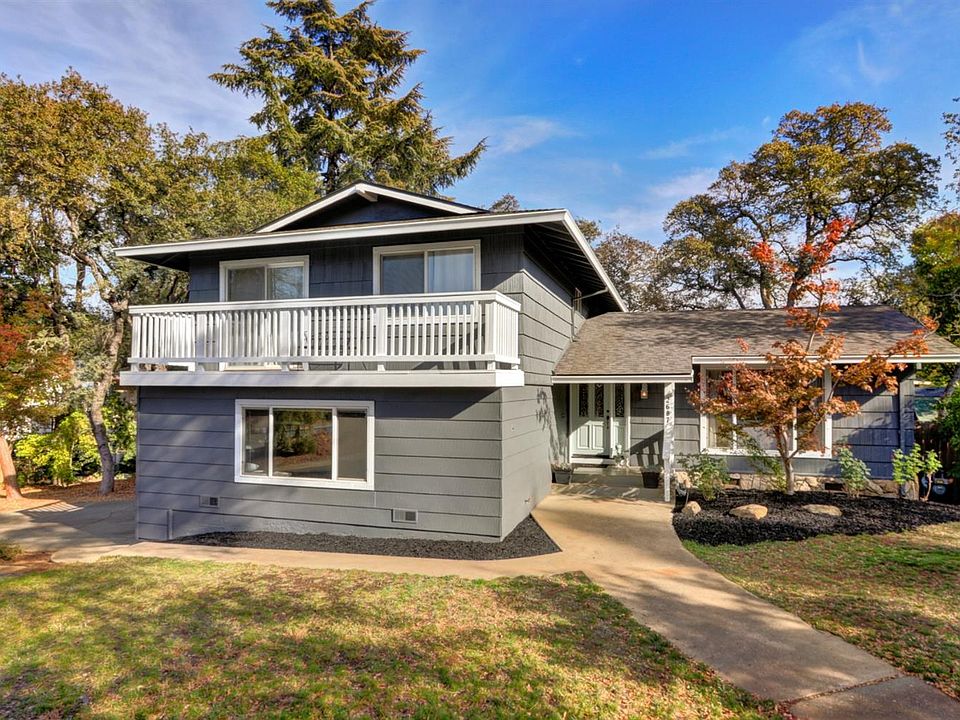 1st image of 2687 King Richard Dr