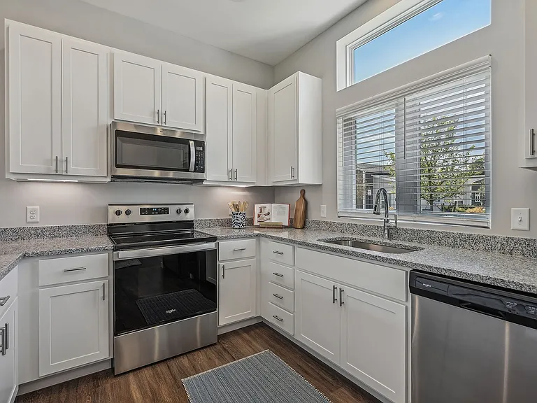 2 Bedroom | Kitchen
