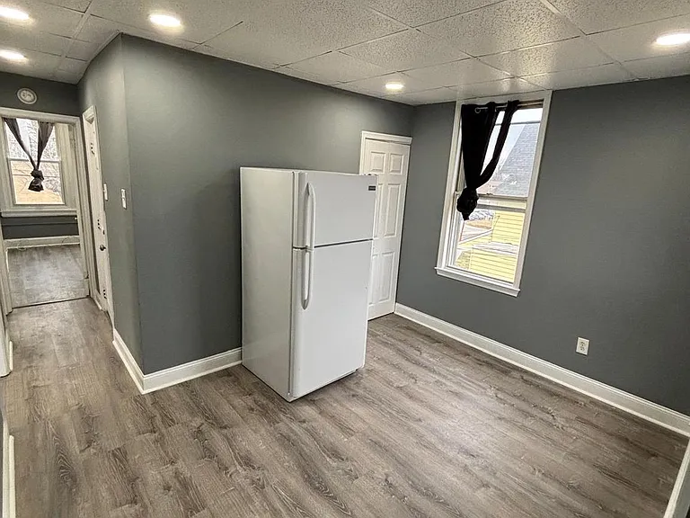 921 Woodland Ave #2 — Photo 13