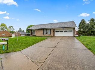 2249 Manhattan Blvd, Springfield, OH 45504